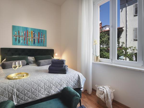 Emi Luxury Apartments : photo 6 de la chambre studio standard