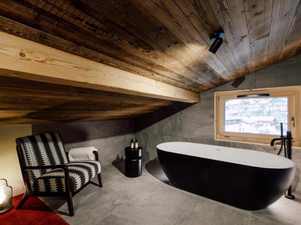 Hôtel Névé : photo 5 de la chambre chambre double ou lits jumeaux supérieure