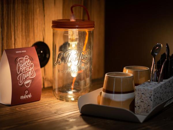 Hôtel Névé : photo 4 de la chambre chambre double ou lits jumeaux supérieure