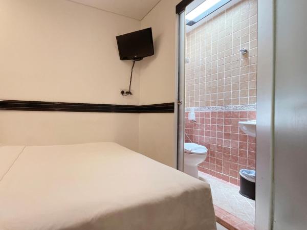 The Snooze Hotel Marine Parade : photo 3 de la chambre chambre double standard lucarne