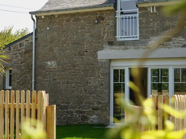 Le Chatellier : photo 7 de la chambre maison 2 chambres