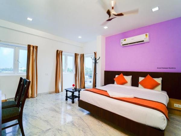 Grand Padappai Residency : photo 2 de la chambre chambre double deluxe avec balcon
