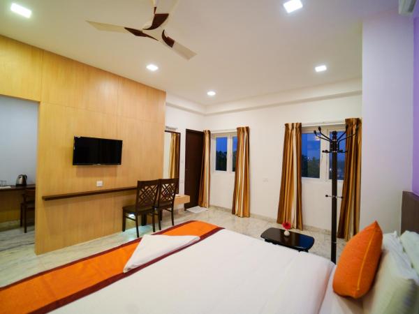 Grand Padappai Residency : photo 1 de la chambre chambre double deluxe avec balcon