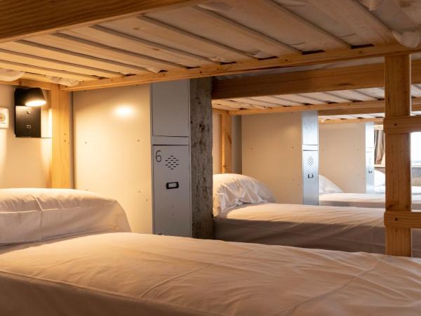 Ekoos Hostel, Bilbao Eko Hostel : photo 2 de la chambre lit dans dortoir mixte de 10 lits