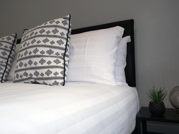 The Kop End Hotel by Serviced Living Liverpool : photo 5 de la chambre chambre double avec salle de bains privative