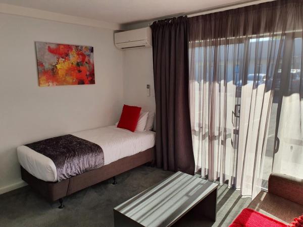 Carnmore Hagley Park : photo 10 de la chambre suite familiale