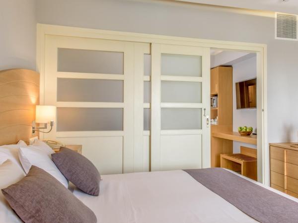 Lyttos Beach : photo 4 de la chambre chambre familiale avec porte coulissante - vue sur mer