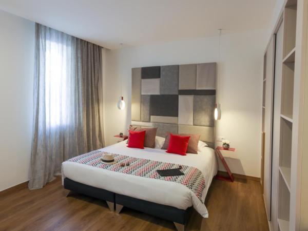 Hôtel Méditerranée : photo 3 de la chambre chambre quadruple - accessible aux personnes à mobilité réduite