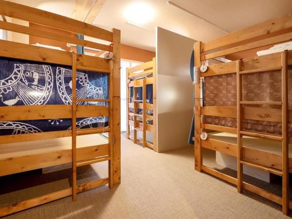 Guest House Nakaima : photo 1 de la chambre lit superposé dans dortoir mixte