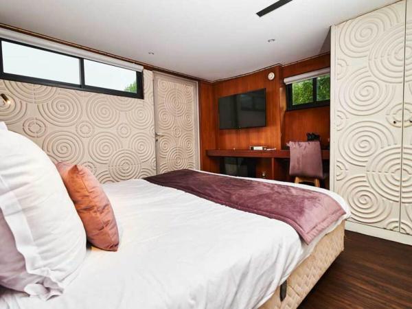 VIP Paris Yacht Hôtel : photo 3 de la chambre chambre double deluxe avec balcon