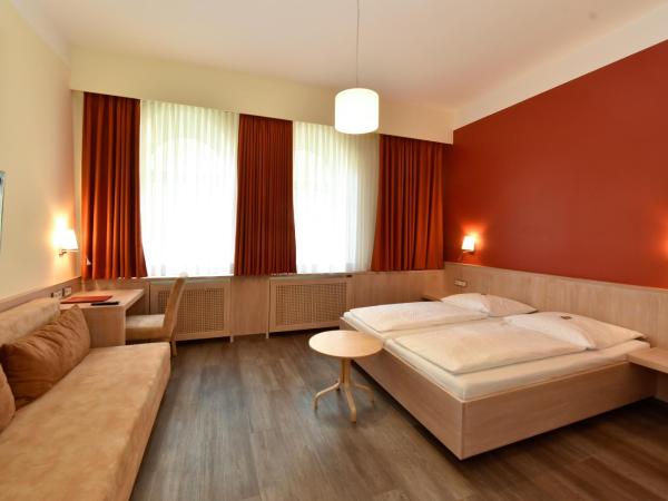 Hotel ADRIA München : photo 4 de la chambre suite junior