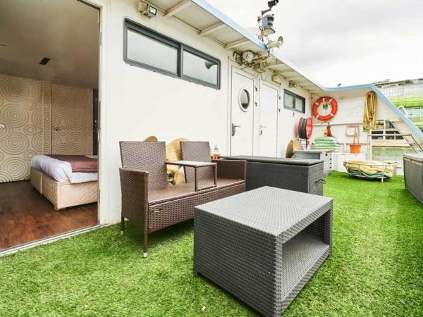 VIP Paris Yacht Hôtel & Spa : photo 6 de la chambre chambre double deluxe avec balcon