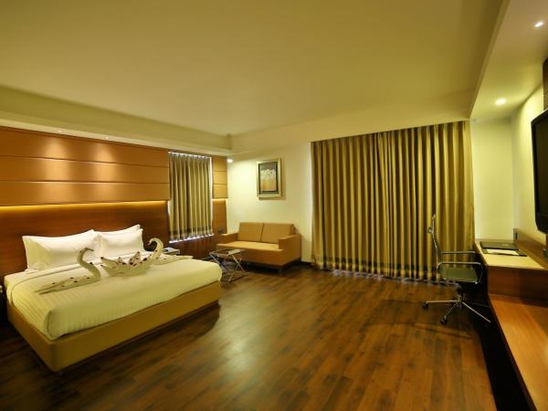 HOTEL G EXPRESS Formerly Known as TGB Express : photo 9 de la chambre premium room with jacuzzi ( locals and unmarried couples are not allowed)