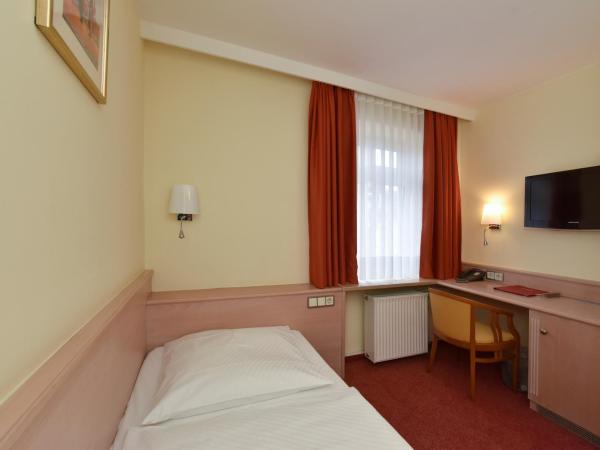 Hotel ADRIA München : photo 3 de la chambre chambre simple classique