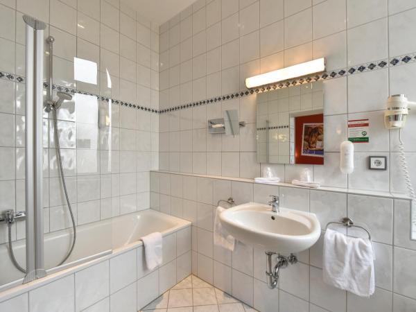 Hotel ADRIA München : photo 9 de la chambre chambre double confort