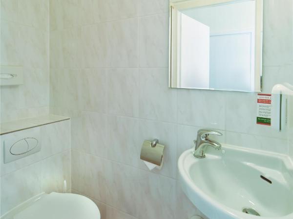 Hotel ADRIA München : photo 10 de la chambre chambre double confort