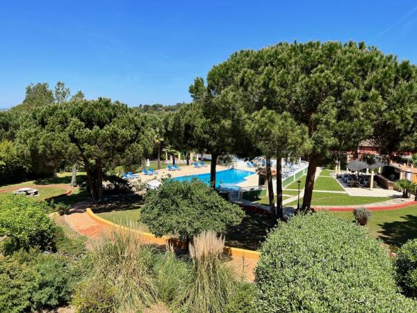 Hotel La Romarine : photo 8 de la chambre villa 2 chambres :