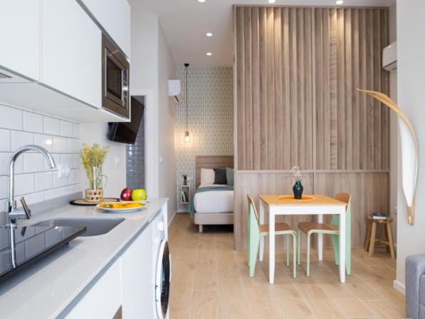 FLORIT FLATS - The Serreria Rooms : photo 2 de la chambre chambre quadruple confort