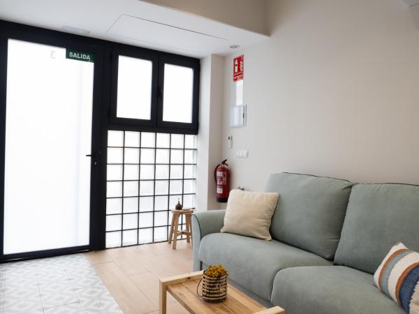 FLORIT FLATS - The Serreria Rooms : photo 2 de la chambre chambre familiale