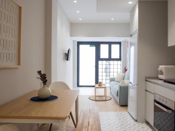 FLORIT FLATS - The Serreria Rooms : photo 1 de la chambre chambre familiale