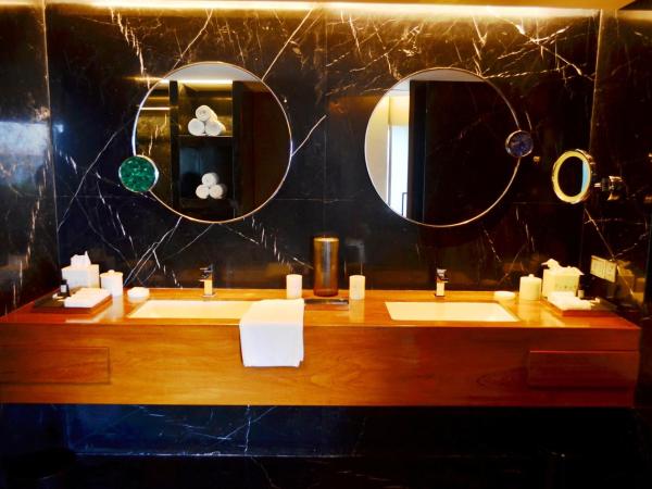 The Park Hyderabad, Banjara Hills near Hussain Sagar Lake : photo 2 de la chambre suite junior