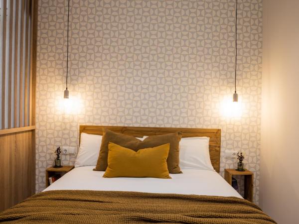 FLORIT FLATS - The Serreria Rooms : photo 6 de la chambre suite junior familiale