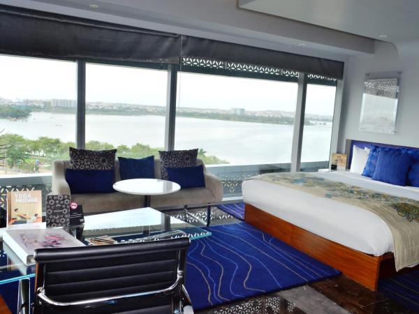 The Park Hyderabad, Banjara Hills near Hussain Sagar Lake : photo 1 de la chambre residence room with 20% discount on food and soft beverages, spa & laundry, complimentary 2 pints of beer once during stay and lake check out till 3pm