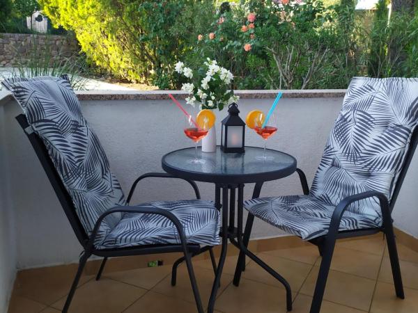 Katy : photo 10 de la chambre appartement avec balcon