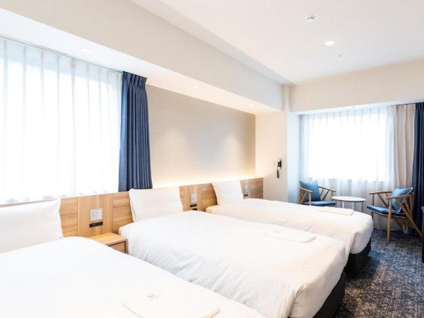 Via Inn Prime Nihonbashi Ningyocho : photo 1 de la chambre chambre triple - non-fumeurs