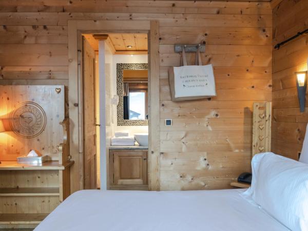 Chalet-Hôtel Hermitage : photo 4 de la chambre chambre confort mont-blanc avec accès au spa