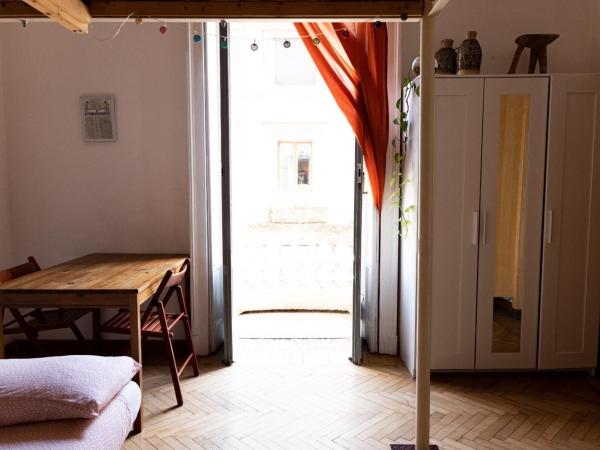 La Casa della Zia : photo 3 de la chambre chambre double avec balcon (3 adultes)