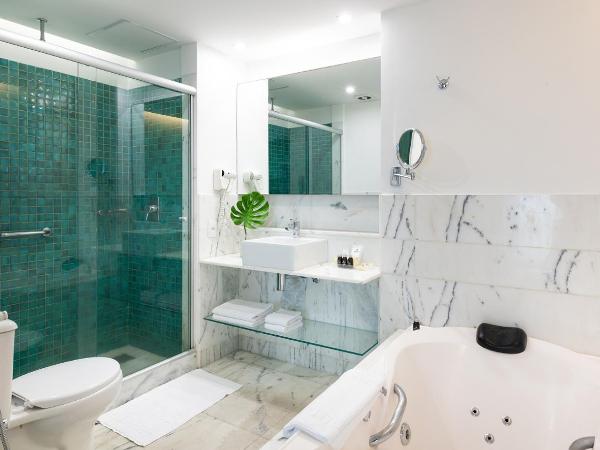 Pestana Rio Atlantica : photo 7 de la chambre suite junior - vue latérale sur mer