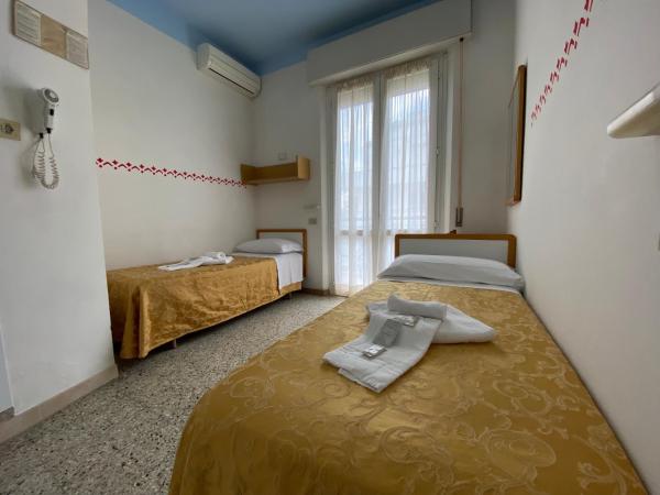 Hotel Nanni Garnì : photo 3 de la chambre chambre lits jumeaux Économique