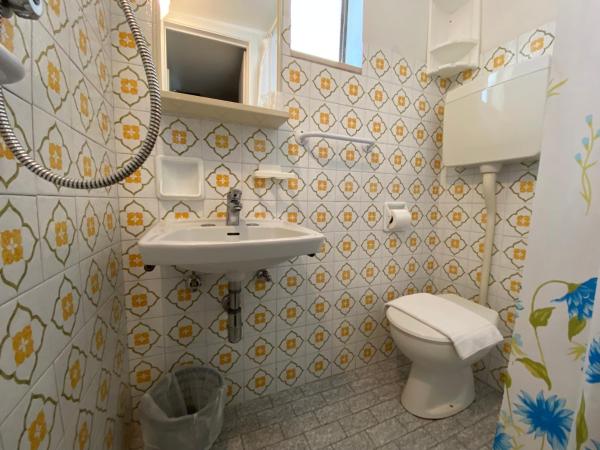 Hotel Nanni Garnì : photo 5 de la chambre chambre double Économique