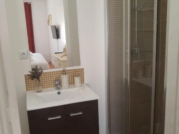 Memórias de Setúbal AL : photo 2 de la chambre chambre double avec salle de bains privative