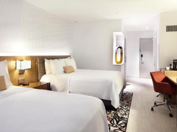 Hotel Indigo Atlanta Downtown, an IHG Hotel : photo 2 de la chambre chambre avec 2 grands lits queen-size 