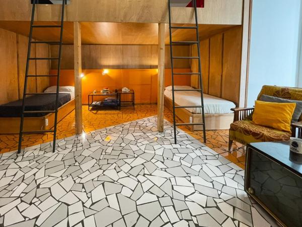 NAP Hostel Spaccanapoli : photo 4 de la chambre lit dans dortoir mixte de 8 lits