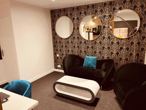 Hotel Le Panorama : photo 3 de la chambre suite supérieure lit king-size