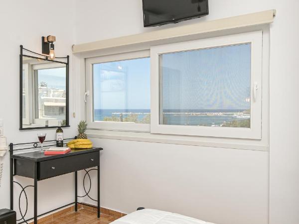 Katy's Home : photo 9 de la chambre chambre double deluxe - vue sur mer