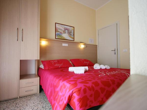 Hotel Amalfi : photo 1 de la chambre petite chambre double