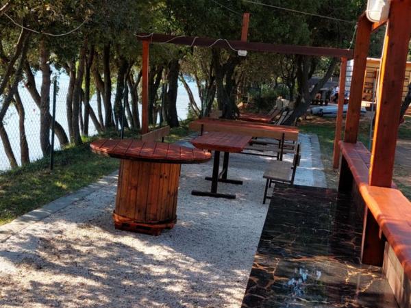 Grand Veles camp : photo 3 de la chambre mobile home deluxe 2 chambres