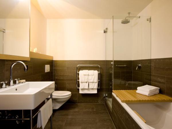 The Omnia : photo 6 de la chambre suite village