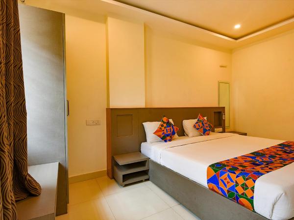 FabHotel Champion Gateway : photo 3 de la chambre chambre deluxe