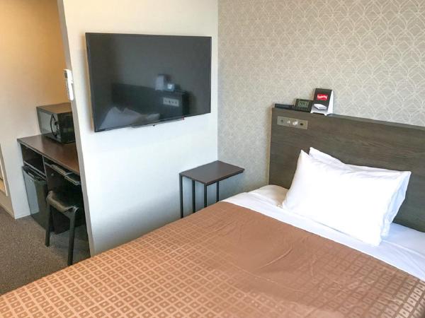 HOTEL LiVEMAX Chiba Chuo-Ekimae : photo 3 de la chambre double room with small double bed - non-smoking small dog friendly