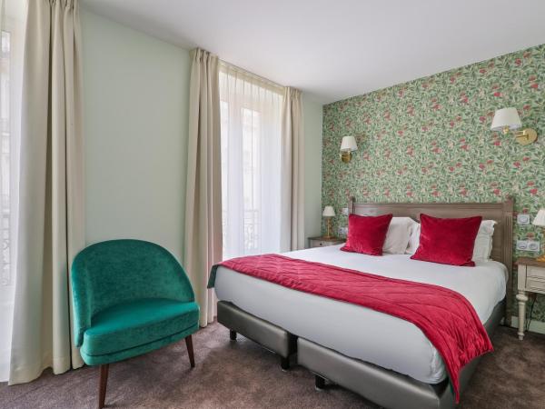 Hôtel de Sèvres : photo 8 de la chambre chambre double ou lits jumeaux supérieure