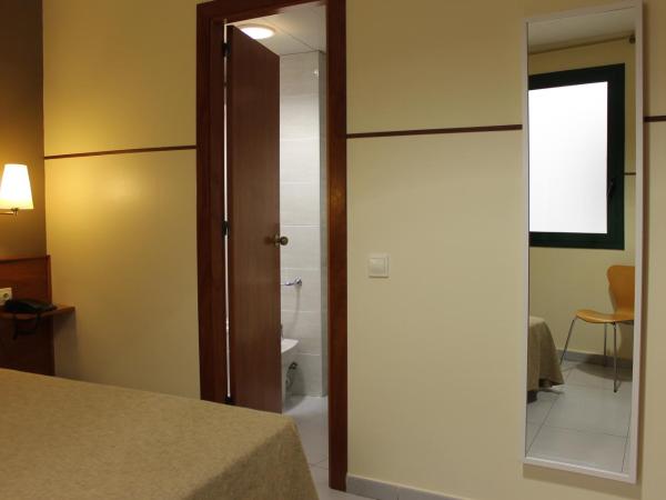 El Jardi : photo 6 de la chambre chambre double intérieur