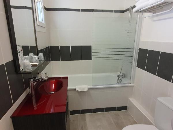 Hôtel Port Beach : photo 7 de la chambre chambre triple panorama