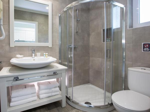 Villa Elia Resort : photo 2 de la chambre studio près de la piscine