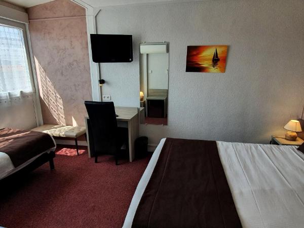 Hôtel Port Beach : photo 9 de la chambre chambre triple standard