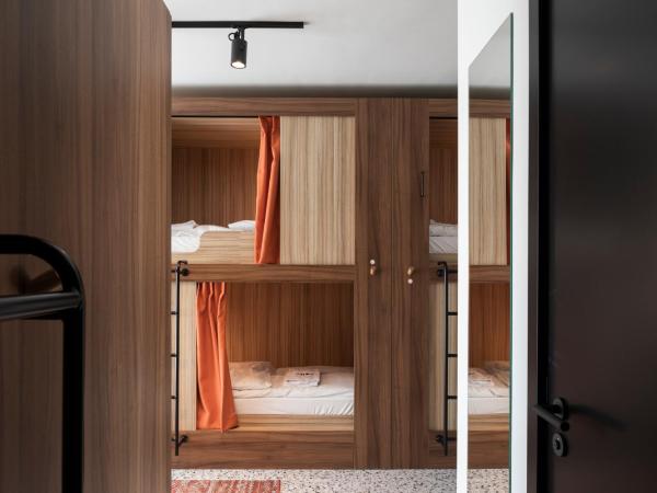 YUST Liege : photo 1 de la chambre lit superposé dans dortoir mixte